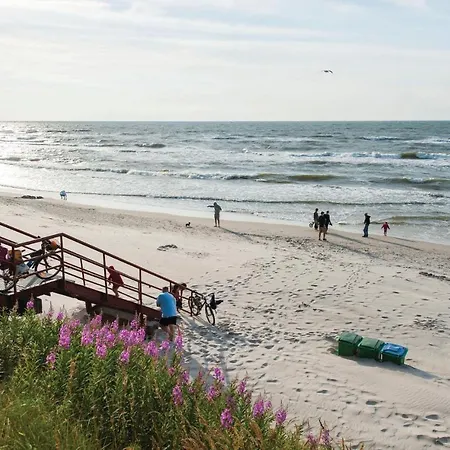 1 Bedroom Amazing In Feriehus Ustka