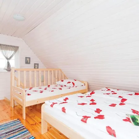 1 Bedroom Amazing In Feriehus *