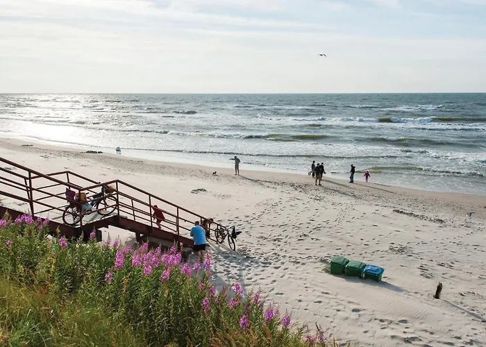 1 Bedroom Amazing In Semesterbostad Ustka